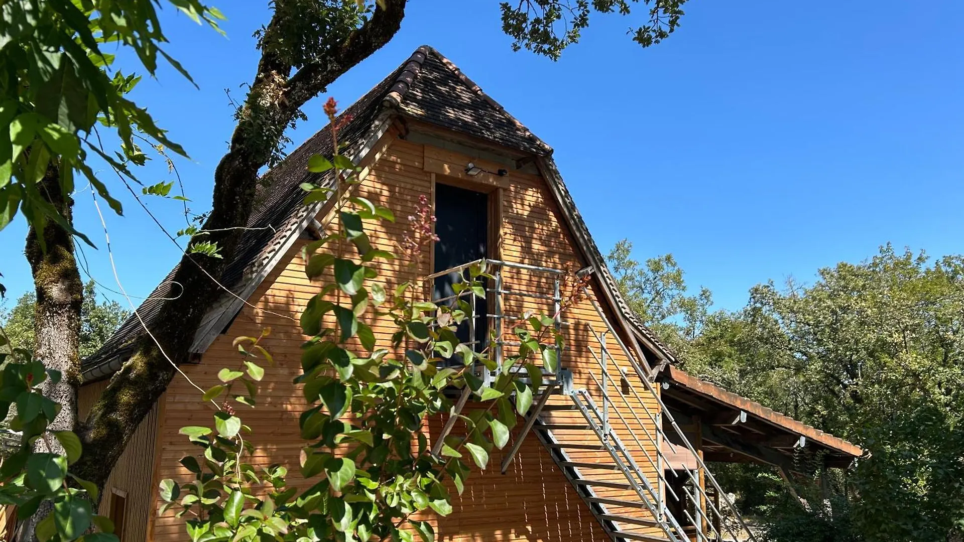 Le Domaine De La Claire Fontaine Gites -Chambres D'Hotes Montvalent 0*,  Франция